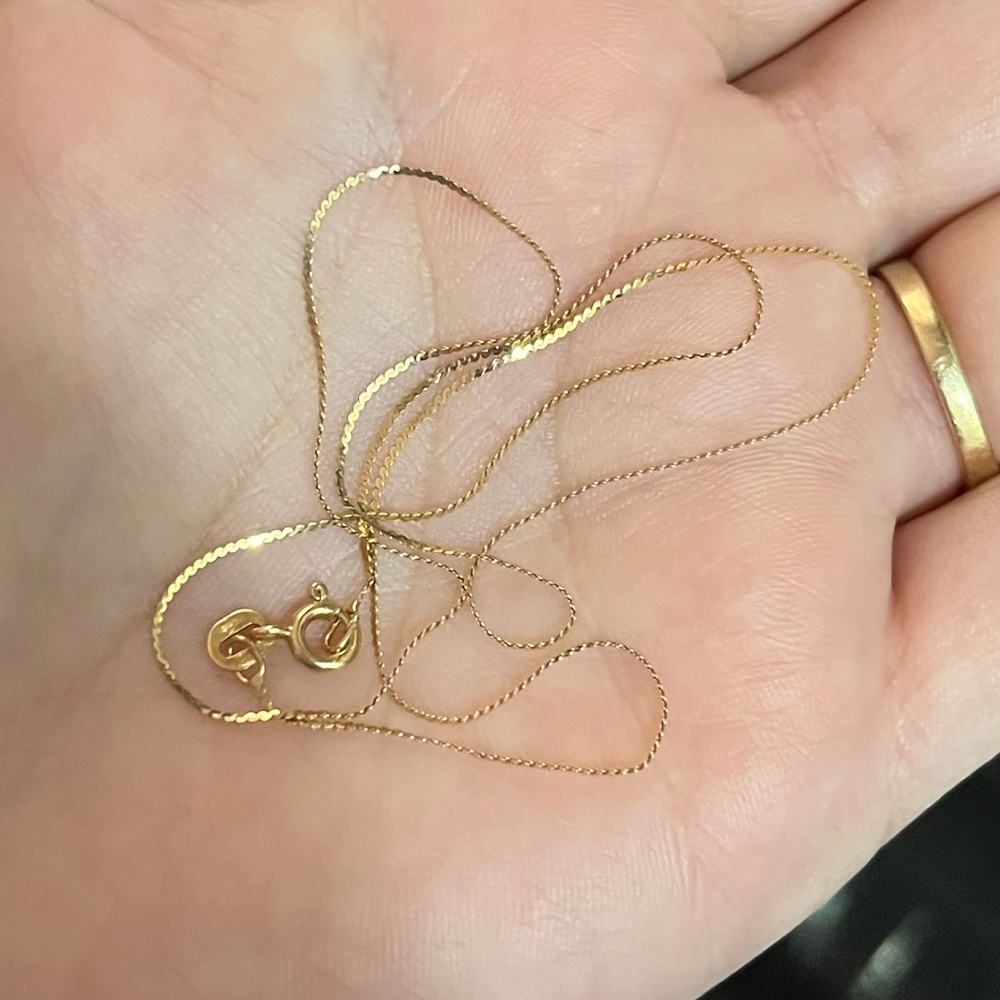 ✨SOLD✨Solid 10k Gold 15 Inch Chain